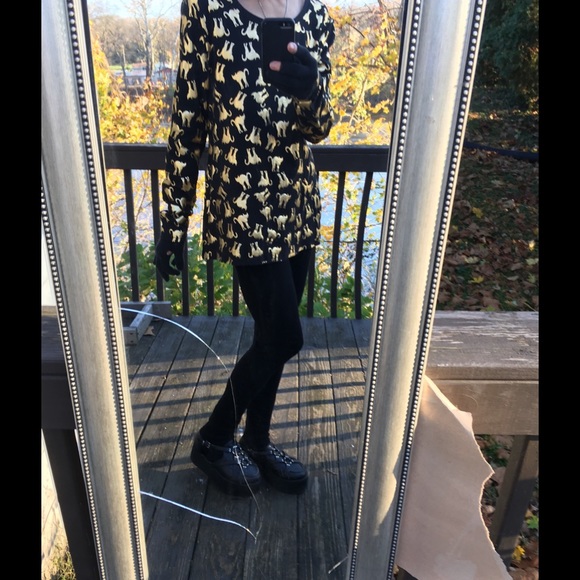 Cat Print Top Black Gold XL - Picture 7 of 7